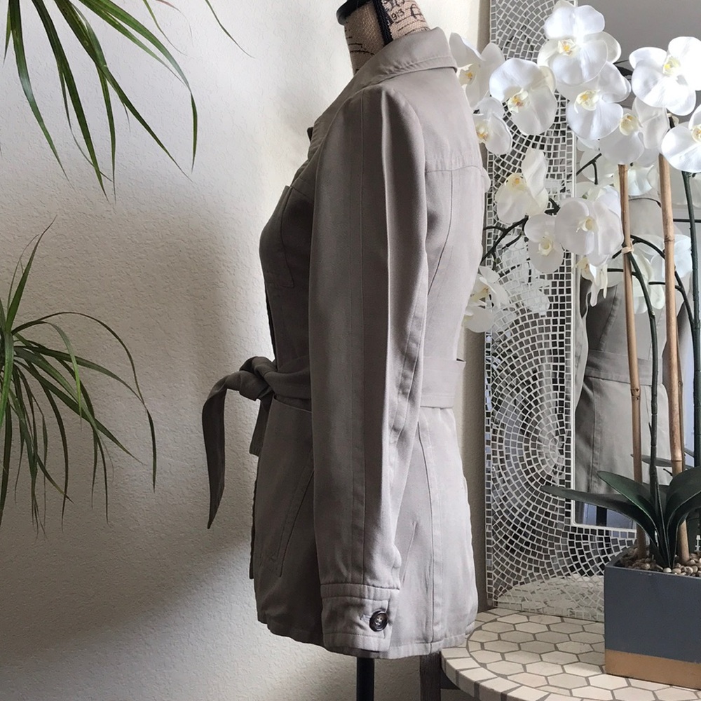 Banana Republic casual jacket - Picture 2 of 5